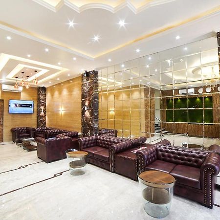FabHotel Radana Navi Mumbai Bagian luar foto