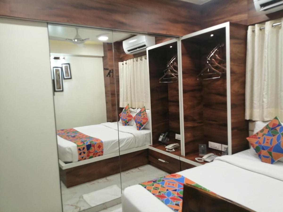 FabHotel Radana Navi Mumbai Bagian luar foto
