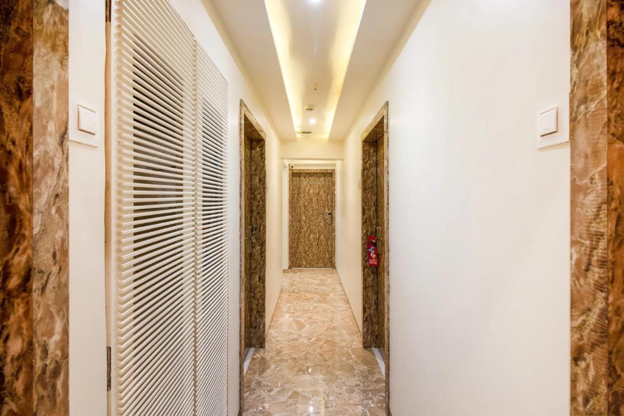 FabHotel Radana Navi Mumbai Bagian luar foto